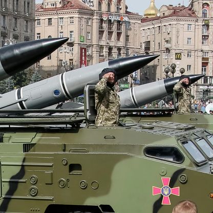 أمين عام "الناتو" يدعم كييف في ضرب "أهداف روسية" خارج أوكرانيا