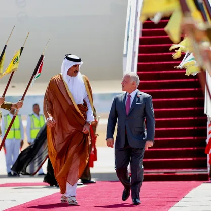 ملك الأردن وأمير قطر يؤكدان أهمية "الحلول السياسية" لأزمات المنطقة