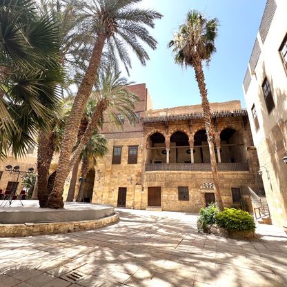 "بيوت القاهرة".. طبقات من التاريخ وحكايات الحجر