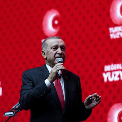 أردوغان يدعو زعيم المعارضة لإدراج "مسألة الحجاب" في الدستور