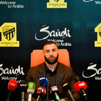 بنزيما في صفوف الاتحاد.. وهذا سر انتقاله إلى الدوري السعودي