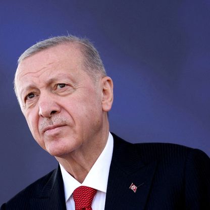 أردوغان يطالب أميركا برفع عقوبات تعيق تنفيذ مشتريات دفاعية