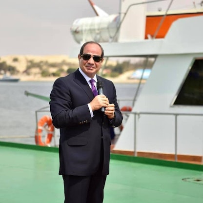 السيسي: بيع قناة السويس "أكاذيب".. والتكلفة الكبيرة أعاقت تنمية سيناء