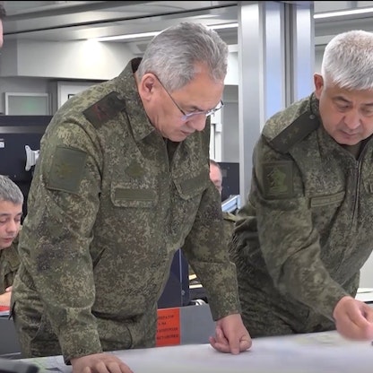 وزير الدفاع الروسي يتفقد قواته في أول ظهور بعد "تمرد فاجنر"