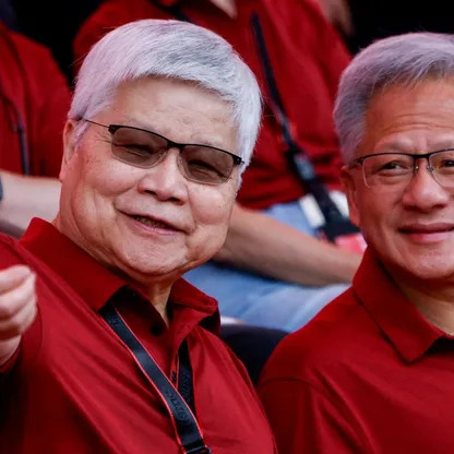 إنفيديا تطلب من TSMC زيادة إنتاج الرقائق لتلبية الطلب على منتجات الذكاء الاصطناعي