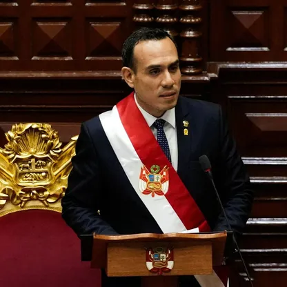 بيرو تعتزم إعلان الطوارئ على الحدود لمنع دخول المهاجرين