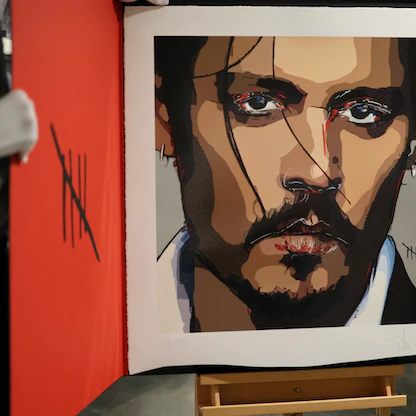 صورة ذاتية رسمها جوني ديب تعرض للبيع