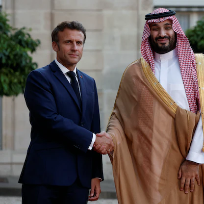 "استقرار المنطقة" و"غزو أوكرانيا" على طاولة مباحثات ولي العهد السعودي في فرنسا