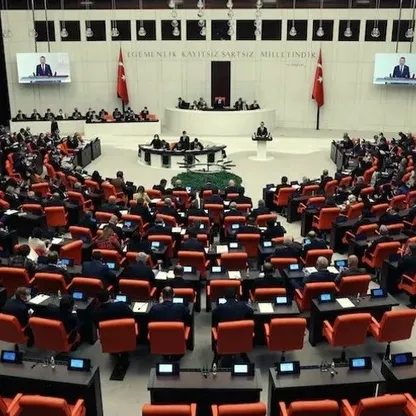 تركيا تكشف عن مشروع قانون لدعم السلام مع حزب العمال الكردستاني