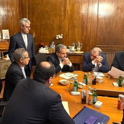 المفاوضات النووية.. إيران تتمسك بالتخصيب وأميركا تنسق مع إسرائيل