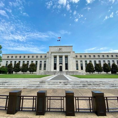ترمب يتهم "الاحتياطي الفيدرالي" بالفشل: سعر الفائدة يجب أن يكون 1% أو أقل