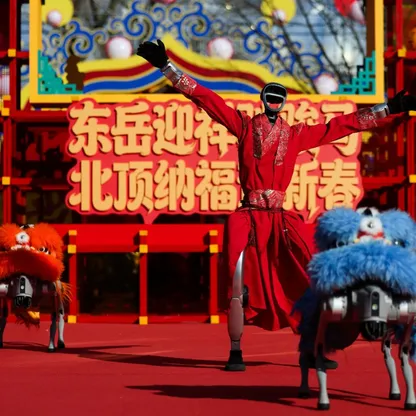 رأس السنة القمرية.. الروبوتات تفتتح الاحتفالات بـ"عام الحصان"