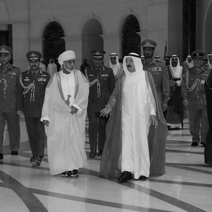 مسيرة السلطان قابوس بن سعيد والشيخ صباح الأحمد الصباح بالقمم الخليجية في صور