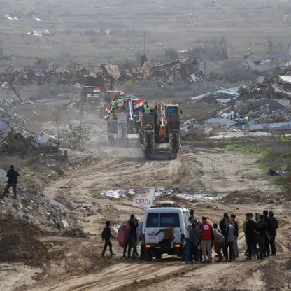 تكثيف البحث عن آخر جثمان إسرائيلي في غزة.. ومسؤول أميركي: قرارات مرتقبة بشأن خطة ترمب