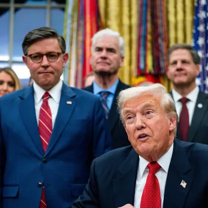 استطلاع: شعبية ترمب عند 40%.. والديمقراطيون أكثر حماساً للانتخابات النصفية