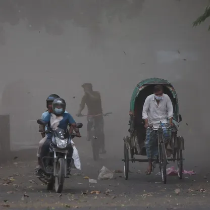 صواعق البرق تقتل 14 شخصاً في بنجلاديش وسط عواصف موسمية