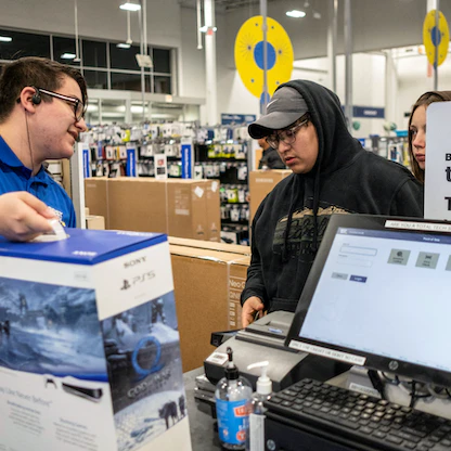 9.12 مليار دولار.. رقم قياسي لمبيعات "الجمعة السوداء" عبر الإنترنت