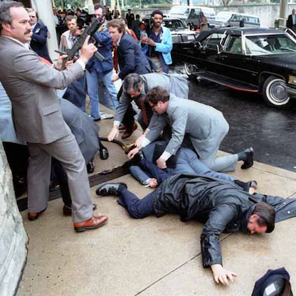 بعد 34 عاماً بالمصحة.. الإفراج عن المُدان في محاولة اغتيال ريجان