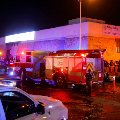 المكسيك.. حريق في منشأة للمهاجرين يودي بحياة 39 شخصاً