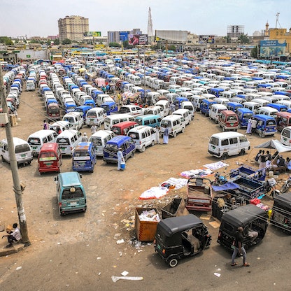 هكذا تحولت بورتسودان "عاصمة مصغرة" بسبب الحرب