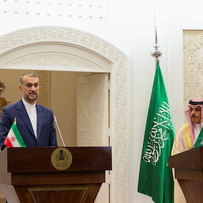 وزير الخارجية الإيراني من الرياض: علاقاتنا بالسعودية في الاتجاه الصحيح