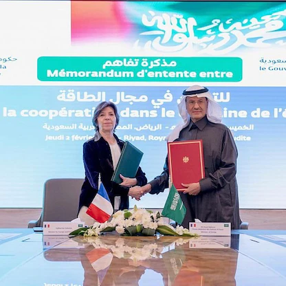 السعودية وفرنسا توقعان مذكرة تعاون في مجال الطاقة