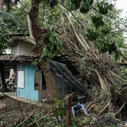 تايلندا.. ارتفاع ضحايا الفيضانات إلى 22 وتواصل جهود الإغاثة