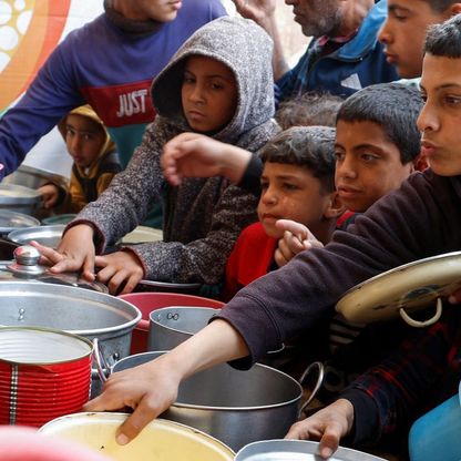 بعد منع المساعدات.. إسرائيل تعلن وقف إمداد غزة بالكهرباء