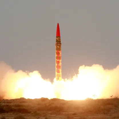 من الدبابات إلى الغواصات.. تعرف على قدرات باكستان العسكرية