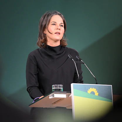 ألمانيا تُحذر من حرب روسيا "الهجينة" في أوروبا