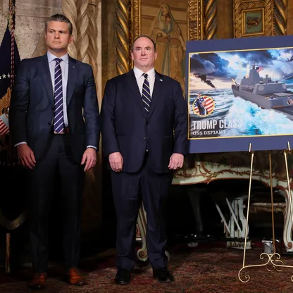 "بشكل فوري".. وزير البحرية الأميركي جون فيلان يغادر إدارة ترمب