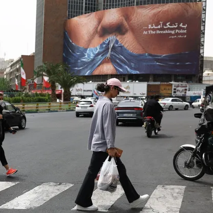 إيران تستضيف مؤتمراً لإعادة الإعمار وسط مؤشرات على اتفاق مع أميركا