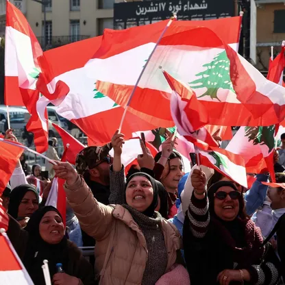 توتر وتدخلات.. 4 عقود من الصراع على السيادة بين لبنان وإيران