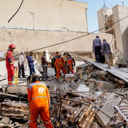 أميركا وإسرائيل تهاجمان إيران.. وطهران ترد بقصف إسرائيل وأهداف بالمنطقة