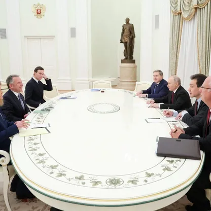 خطة السلام في أوكرانيا | بوتين يلتقي ويتكوف وكوشنر.. وزيلينسكي يعرب عن تفاؤله