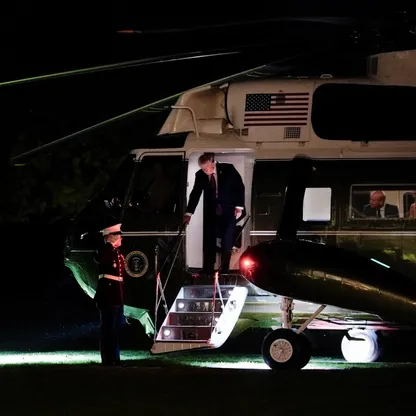 ترمب يهدد بـ"إلقاء القنابل مجدداً" على إيران: أريد اتفاقاً بحلول الأربعاء