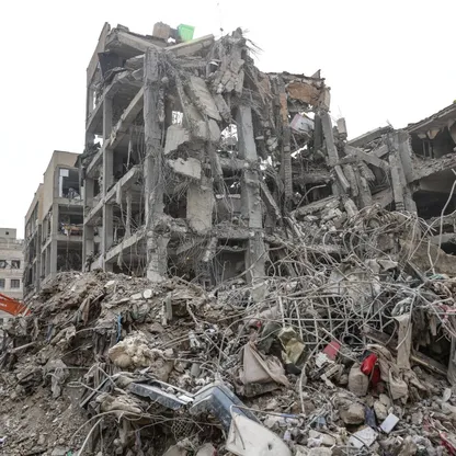 "أكسيوس": ترمب أبلغ قادة مجموعة السبع أن إيران "على وشك الاستسلام"