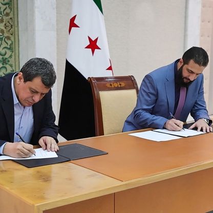 عضو بوفد التفاوض الكردي لـ"الشرق": الاجتماع مع دمشق كان إيجابياً