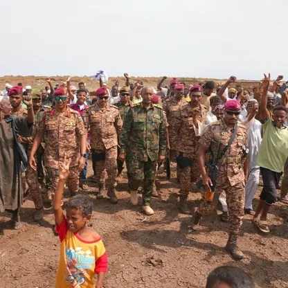 البرهان يتعهد بمواصلة القتال ضد "الدعم السريع" في دارفور