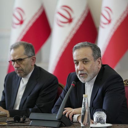 إيران ترفض الشروط الأوروبية وتلوّح بالتصعيد