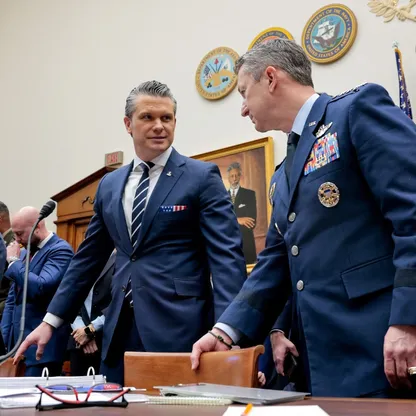 "أكسيوس": الجيش الأميركي سيطلع ترمب الخميس على خيارات عسكرية ضد إيران