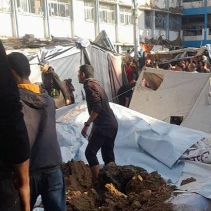 غارات إسرائيلية تستهدف مدرسة تؤوي نازحين بوسط غزة