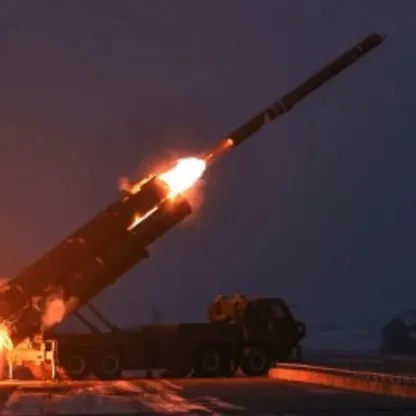 كوريا الشمالية تختبر صاروخاً يمكنه حمل رؤوس نووية بمدى 2000 كيلومتر