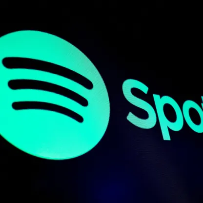 100 مليون دولار.. سبوتيفاي تنافس يوتيوب في مكافآت صناع المحتوى