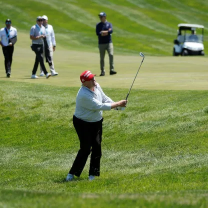 الجيش الأميركي: اعتراض طائرة انتهكت حظر طيران قرب نادي ترمب للجولف