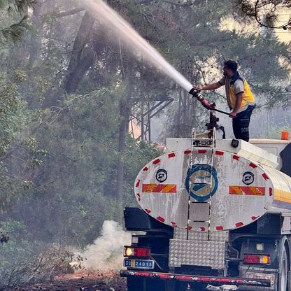 سوريا: انفجار مخلفات حرب يعرقل إخماد حرائق غابات بريف اللاذقية