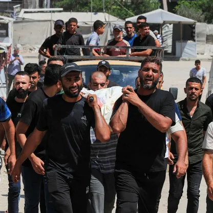 انتشال رفات 55 فلسطينياً قتلتهم إسرائيل في غارة على غزة قبل عامين