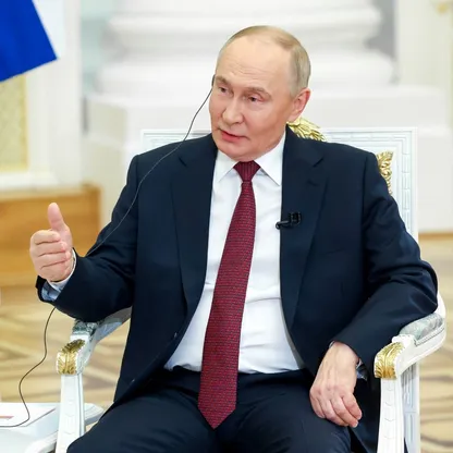 خطة ترمب | وفد أوكراني يبحث التطورات في ميامي.. وتحفظ روسي على بعض البنود