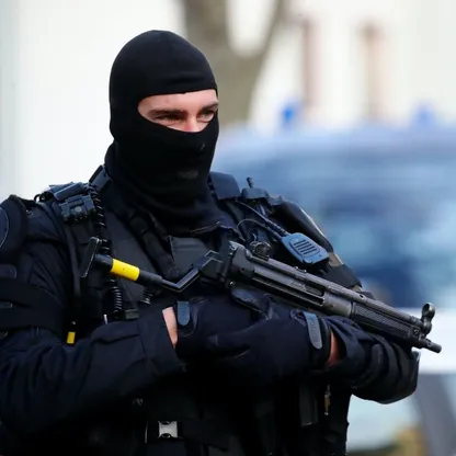 بالفيديو.. الشرطة الألمانية تداهم مقار جمعيات إسلامية في ثلاث مدن