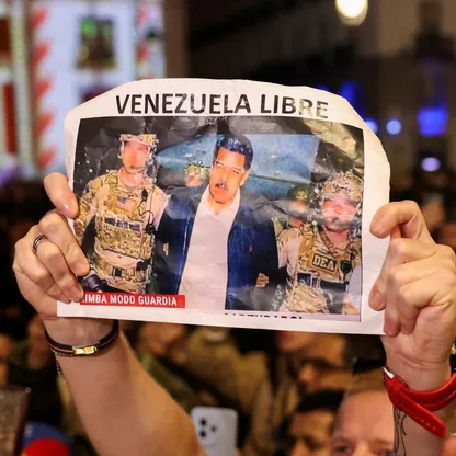 البيت الأبيض راهن على تنحي مادورو.. كيف اتخذ ترمب قرار عملية فنزويلا؟